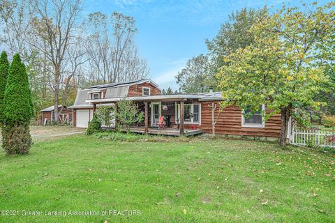 5875 E Price Rd, Saint Johns, MI 48879 photo 3