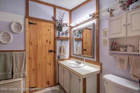 5875 E Price Rd, Saint Johns, MI 48879 photo 14