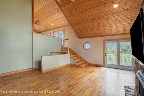 8828 S Lowell Rd, Dewitt, MI 48820 photo 10