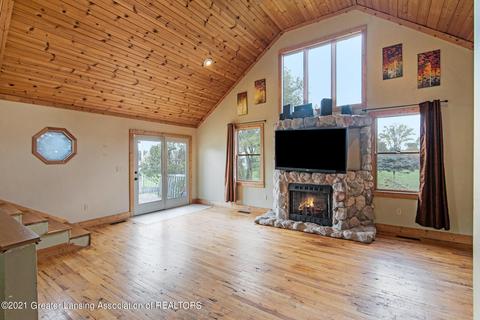 8828 S Lowell Rd, Dewitt, MI 48820 photo 9