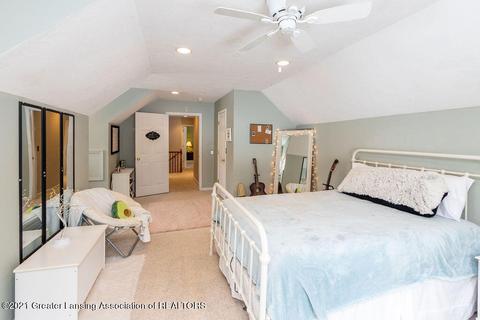 10153 Red Bud Dr, Haslett, MI 48840 photo 32