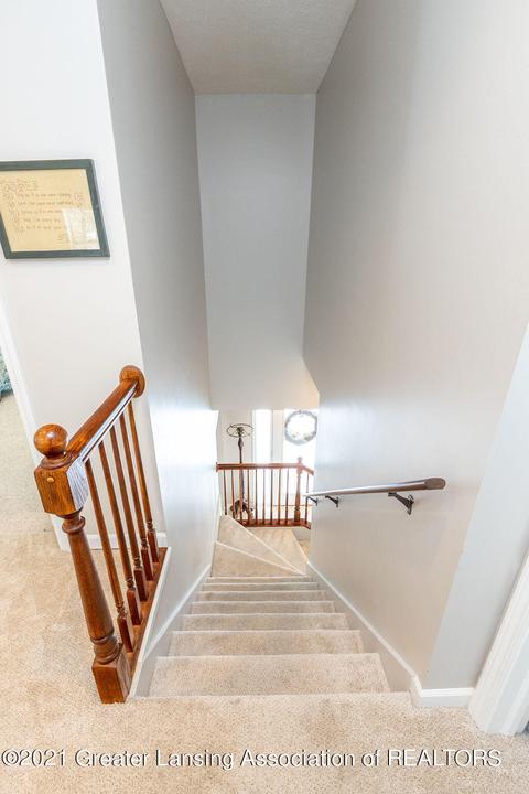 10153 Red Bud Dr, Haslett, MI 48840 photo 17