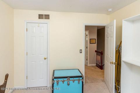 10153 Red Bud Dr, Haslett, MI 48840 photo 27