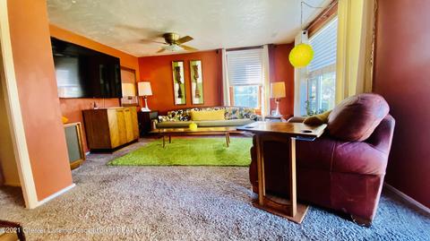 2909 Timber Dr, Lansing, MI 48917 photo 4