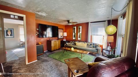 2909 Timber Dr, Lansing, MI 48917 photo 5
