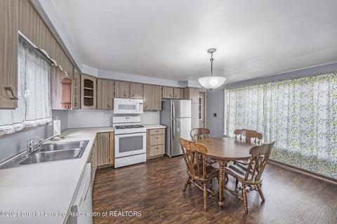 12367 Dow Rd, Sunfield, MI 48890 photo 12