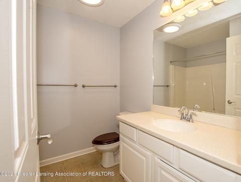1730 N Crystal Cv, Haslett, MI 48840 photo 26