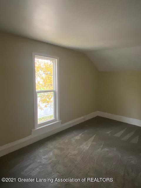 542 S Main St, Fowler, MI 48835 photo 27