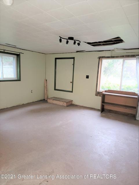 5937 Sleight Rd, Bath, MI 48808 photo 39