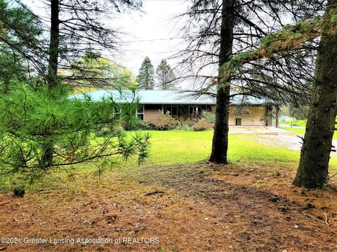5937 Sleight Rd, Bath, MI 48808 photo 56