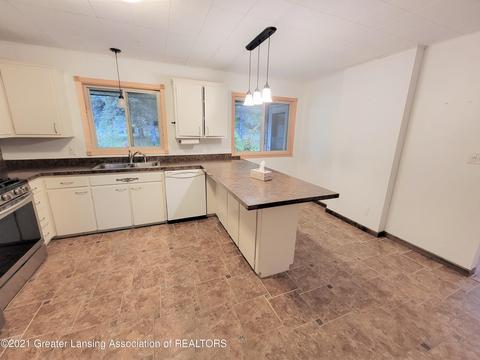 5937 Sleight Rd, Bath, MI 48808 photo 14