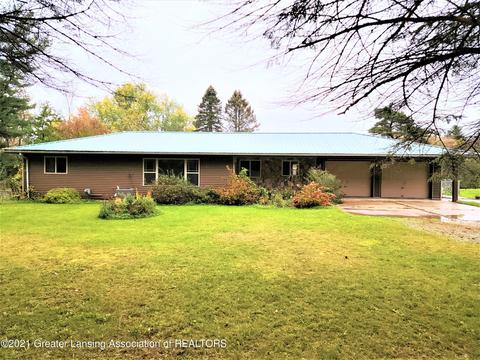 5937 Sleight Rd, Bath, MI 48808 photo 1
