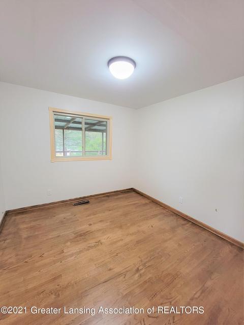 5937 Sleight Rd, Bath, MI 48808 photo 28