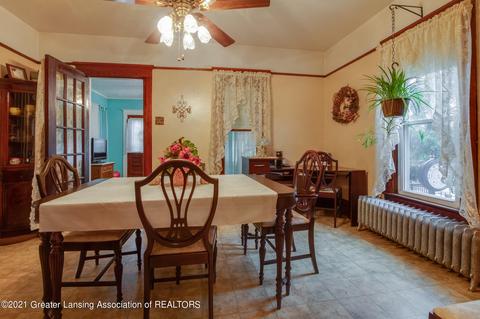 403 W Maple St, Mason, MI 48854 photo 10