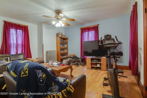 403 W Maple St, Mason, MI 48854 photo 37