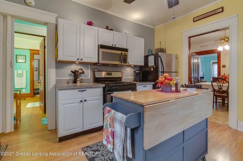 403 W Maple St, Mason, MI 48854 photo 13