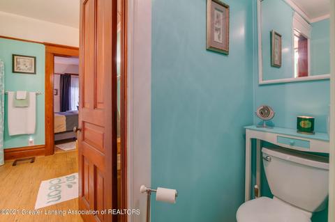 403 W Maple St, Mason, MI 48854 photo 17