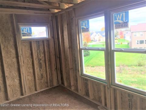 1617 Sanborn Dr, Dewitt, MI 48820 photo 7