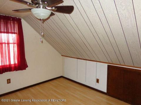 739 Fitting Ave, Lansing, MI 48917 photo 22