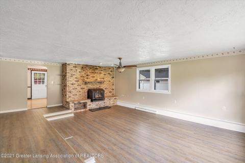 2399 Eifert Rd, Holt, MI 48842 photo 4
