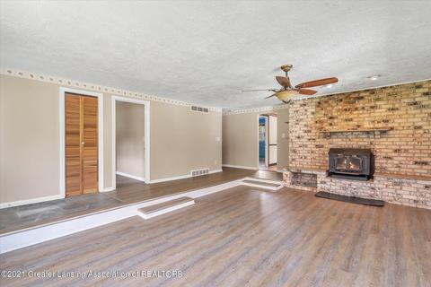 2399 Eifert Rd, Holt, MI 48842 photo 3