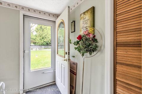 2399 Eifert Rd, Holt, MI 48842 photo 2