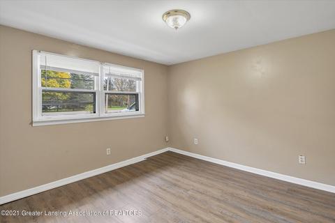 2399 Eifert Rd, Holt, MI 48842 photo 10