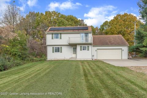 8927 Coleman Rd, Haslett, MI 48840 photo 3