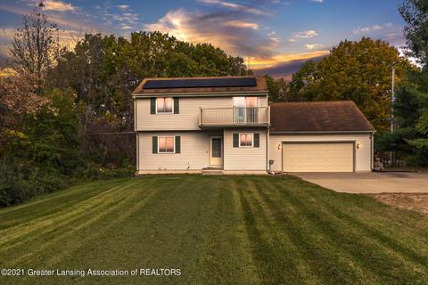 8927 Coleman Rd, Haslett, MI 48840 photo 1