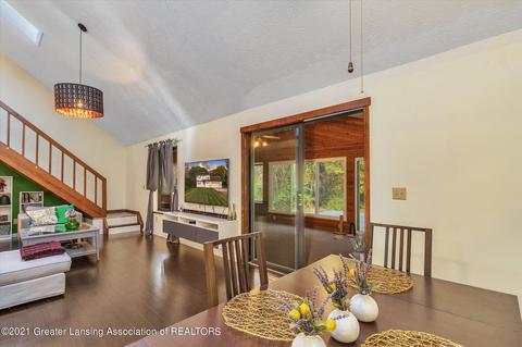 8927 Coleman Rd, Haslett, MI 48840 photo 12