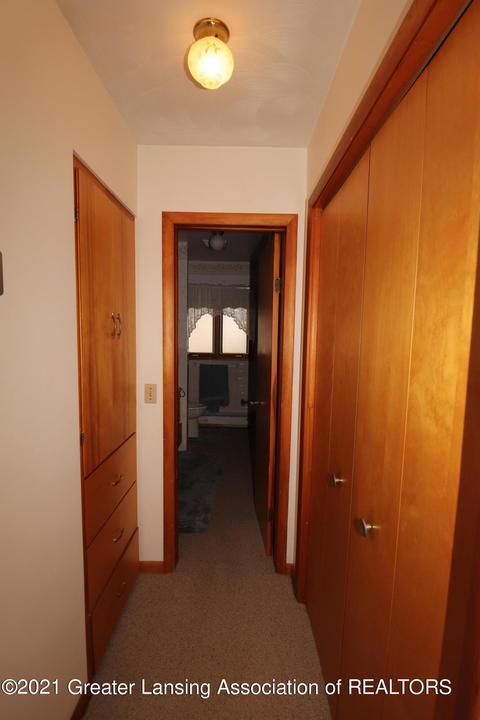 6860 W Howe Rd, Dewitt, MI 48820 photo 16