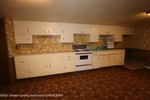6860 W Howe Rd, Dewitt, MI 48820 photo 22