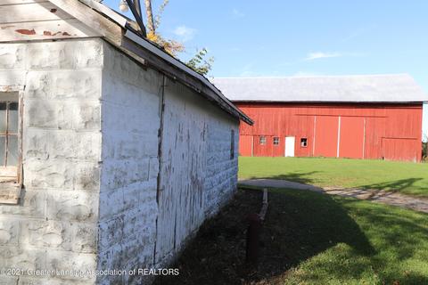 6860 W Howe Rd, Dewitt, MI 48820 photo 30