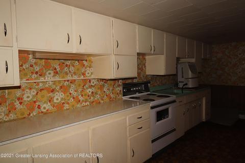 6860 W Howe Rd, Dewitt, MI 48820 photo 23
