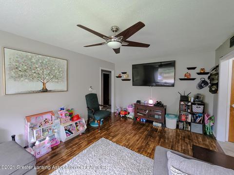 603 Devon Dr, Eaton Rapids, MI 48827 photo 9
