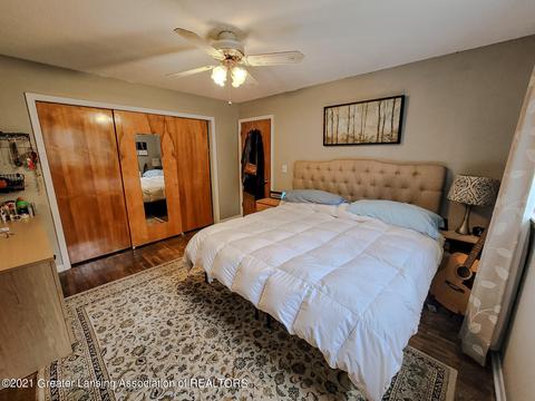 603 Devon Dr, Eaton Rapids, MI 48827 photo 4