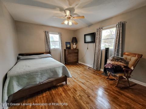 603 Devon Dr, Eaton Rapids, MI 48827 photo 5