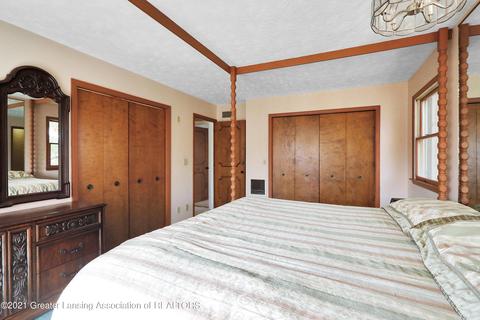 4085 Driftwood Dr, Dewitt, MI 48820 photo 29