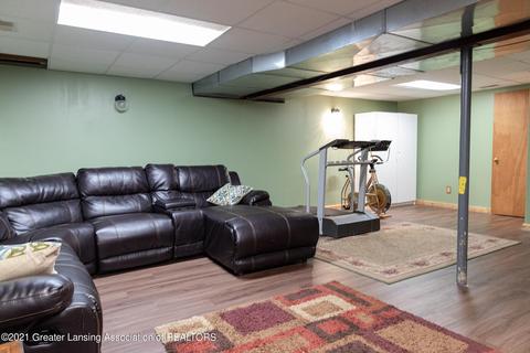 6375 W Lake Dr, Haslett, MI 48840 photo 41