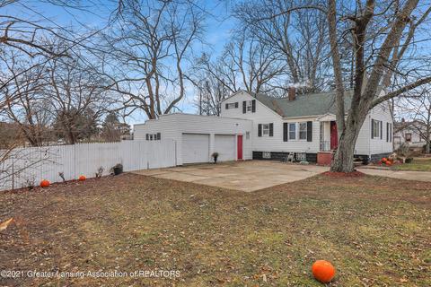 560 E Jolly Rd, Lansing, MI 48910 photo 4