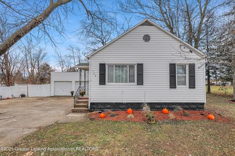 560 E Jolly Rd, Lansing, MI 48910 photo 3