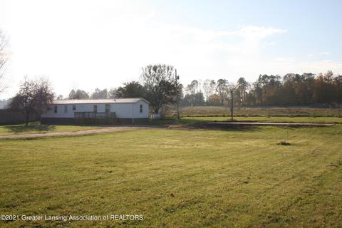 6558 E Tupper Lake Rd, Sunfield, MI 48890 photo 1