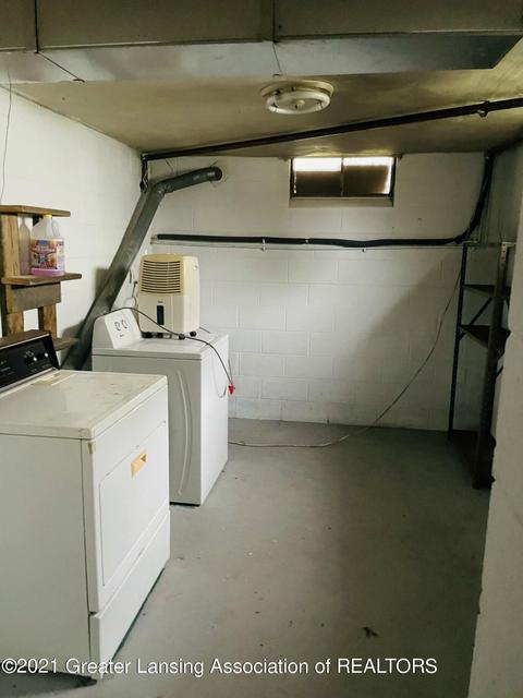 140 Pine St, Dimondale, MI 48821 photo 9