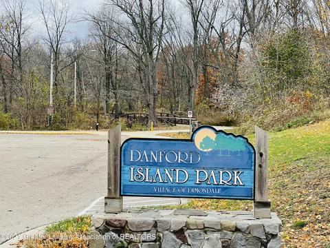 140 Pine St, Dimondale, MI 48821 photo 15