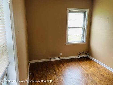 140 Pine St, Dimondale, MI 48821 photo 7