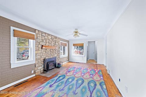 16404 Griswold Rd, Lansing, MI 48906 photo 7