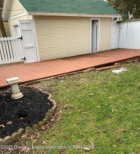 809 June St, Lansing, MI 48906 photo 36
