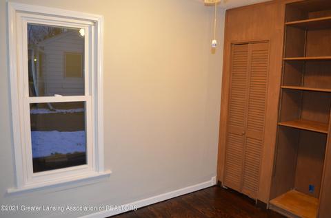809 June St, Lansing, MI 48906 photo 12