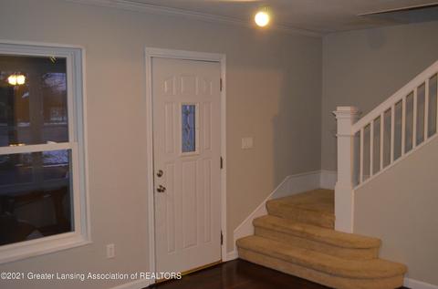 809 June St, Lansing, MI 48906 photo 7