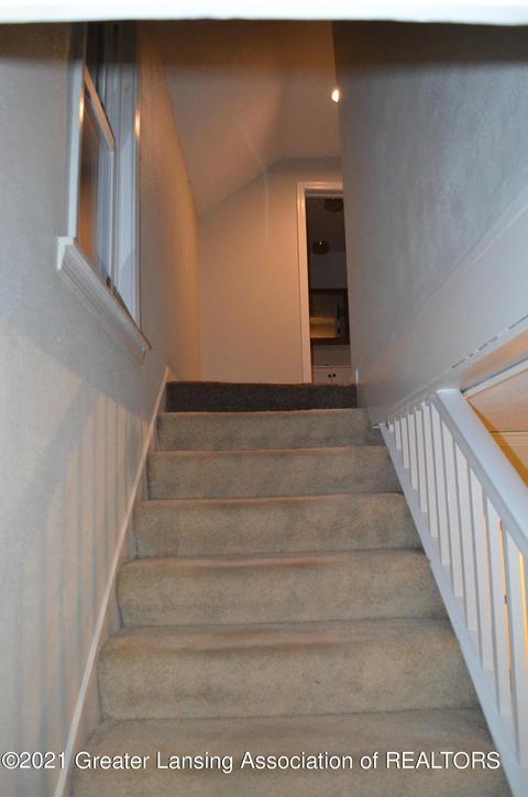 809 June St, Lansing, MI 48906 photo 19